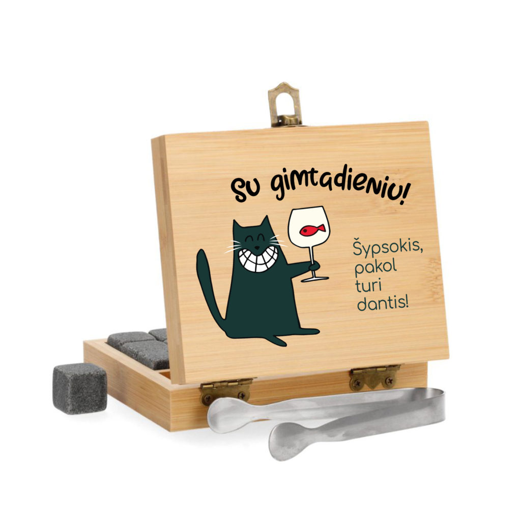 Lediniai kubeliai medinėje dėžutėje Šypsokis