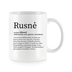 Baltas keraminis puodelis su vardu „Rusnė“ ir šiltu vardo apibūdinimu
